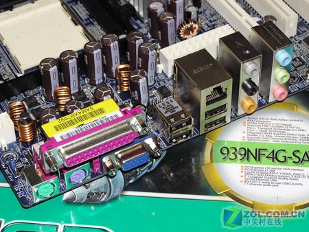���棨Asrock��939NF4G-SATA2 ��1��