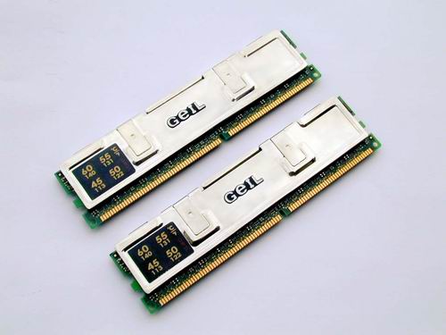 ���Ƽ���GEIL�����512MB DDR400(�׽�-˫ͨ��)ͼƬ���� ��11�� -ZOL�йش����ߵ�11��