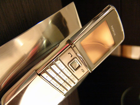 ŵ���ǣ�NOKIA��8800s�ƽ�ͼƬ���� ��5�� -ZOL�йش����ߵ�5��