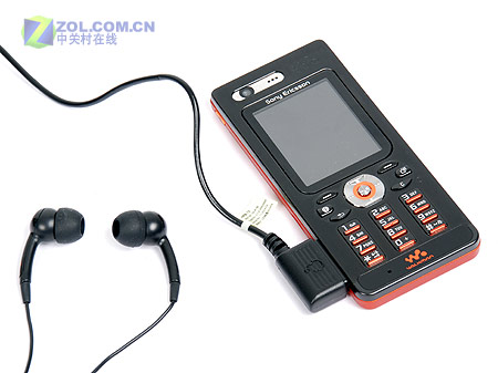 ���ᰮ���ţ�Sony Ericsson��W888cͼƬ���� ��76�� -ZOL�йش����ߵ�76��