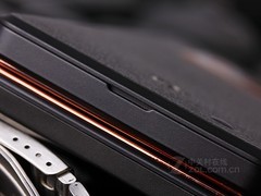 低调中的奢华 三星W2013跌入1万1大关 