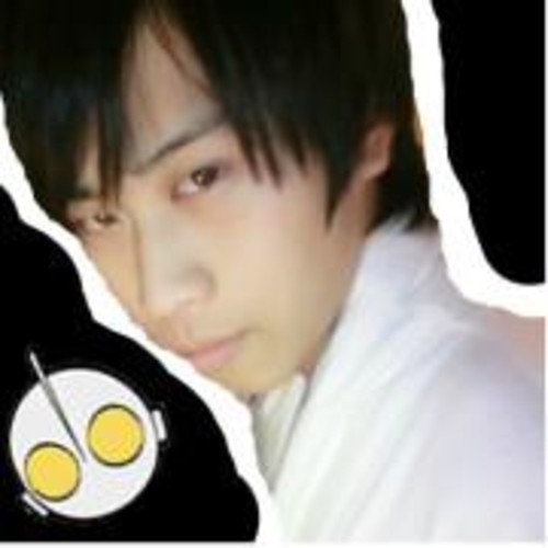 G联赛夹腿门事件曝光 Coser赵梦玥惨遭调戏