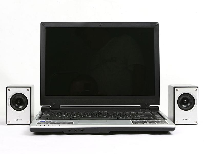 ���۳��� F205TͼƬ���� ��4�� -ZOL�йش����ߵ�4��