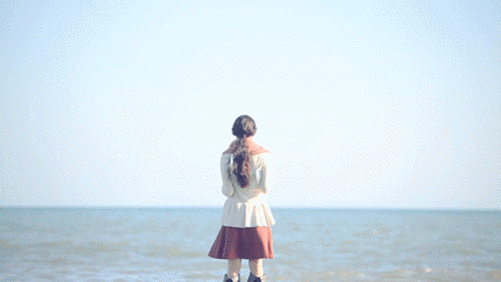 日本 一群有年轻人组成的 摄影团体 rrrrrrrroll_gif ,以 cinemagraph