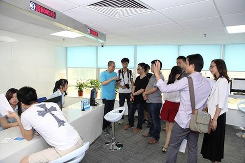 高大上 魅族广州授权服务体验中心盛大开业_魅