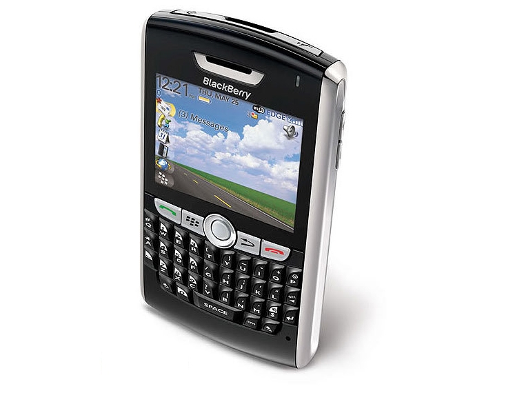 ��ݮ��BlackBerry��8820��� ��1��