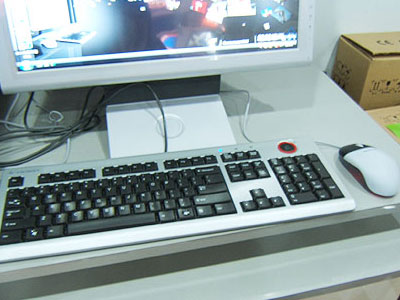 ���루lenovo������ X7040(C2D E6320 2048250sGV(R)(VP))ͼƬ���� ��35�� -ZOL�йش����ߵ�35��