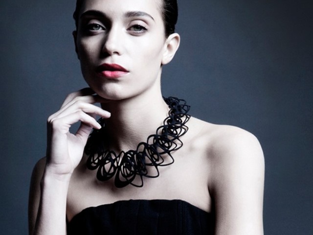 时尚私人<em>定制</em> <em>3D</em>打印<em>美女</em>周边穿戴 - <em>3D</em>中国