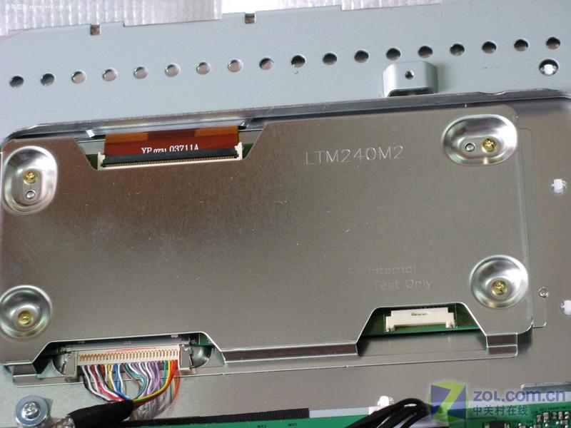 ������DELL��UltraSharp 2407WFP-HCͼƬ���� ��8�� -ZOL�йش����ߵ�8��