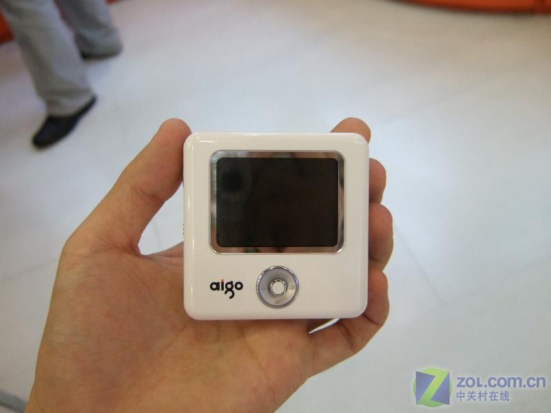 �������Ӿ���E858��2GB��ͼƬ���� ��33�� -ZOL�йش����ߵ�33��