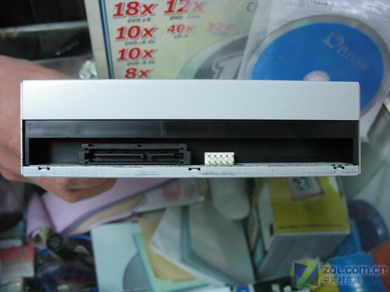 SATA�ӿ� �ձ�ԭװ��¼�ֿ���810SA��ͼƬ����,ͼ7-ZOL�йش����ߵ�7��