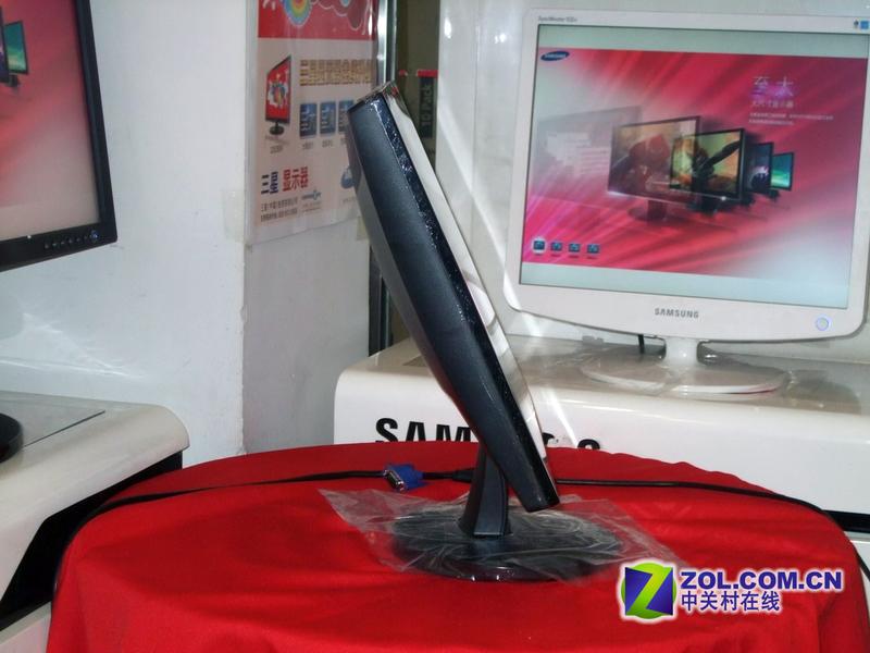 ���ǣ�Samsung��943NXͼƬ���� ��8�� -ZOL�йش����ߵ�8��