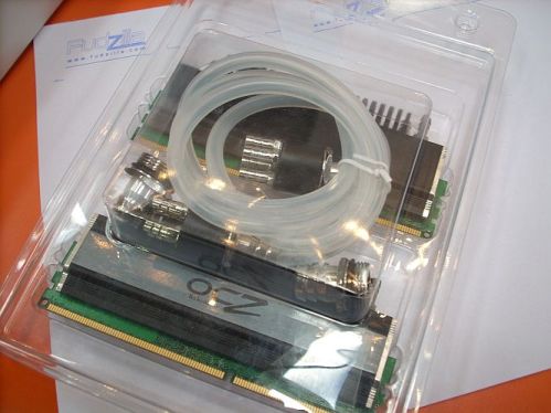 �ڴ�ˮ����2G OCZ DDR3��װ����CeBITͼƬ����,ͼ3-ZOL�йش����ߵ�3��