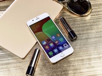 朵唯 L9mini 3GB+32GB 双卡双待 香槟金外观漂亮 京东朵唯手机旗舰店1129元销售中