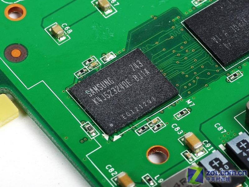 XFXѶ��9600GT(PV-T96G-YDD) ��1��