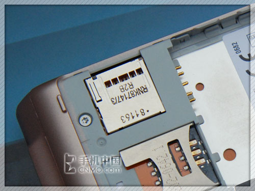���ᰮ���ţ�Sony Ericsson��Z555iͼƬ���� ��47�� -ZOL�йش����ߵ�47��