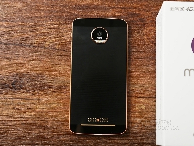 摩托罗拉1650格机_摩托罗拉xt铃声_摩托罗拉xt1650 05