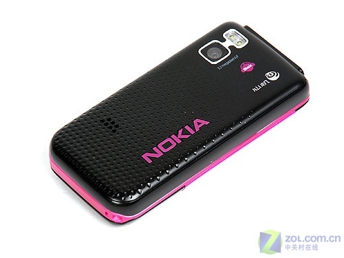 Мобильный телефон Nokia 5610XM 4G Мобильный телефон Nokia 5610XM 4G
