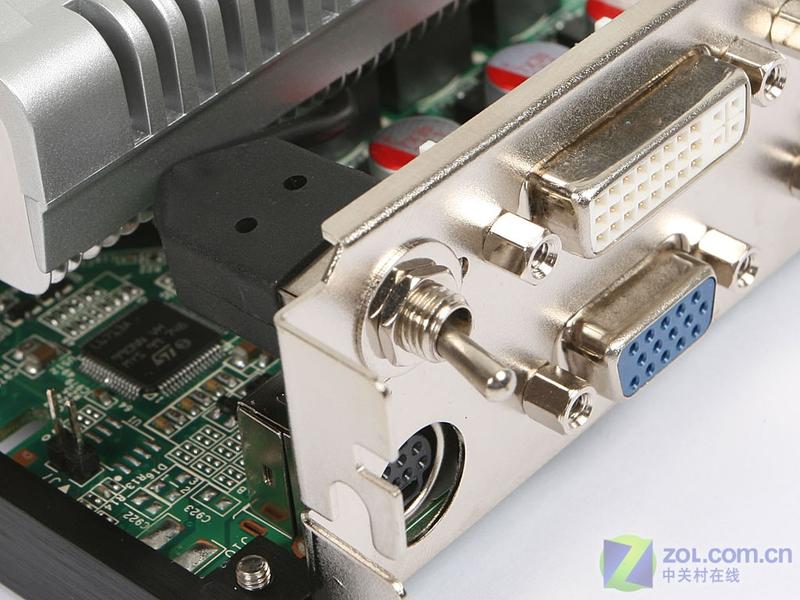 ӯͨ��YESTON��9600GT-512GD3��Ϸ����ͼƬ���� ��3�� -ZOL�йش����ߵ�3��