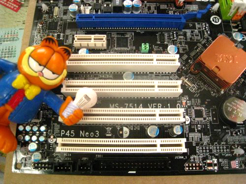 msi΢��΢��P45 NEO3-FRͼƬ���� ��3�� -ZOL�йش����ߵ�3��
