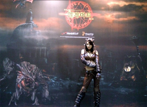 ������֮�ţ��׶ء���ŮCosplayͼƬ����,ͼ2-ZOL�йش����ߵ�2��