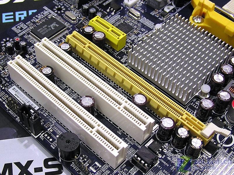 ��ʿ����Foxconn��A7VMX-SͼƬ���� ��4�� -ZOL�йش����ߵ�4��