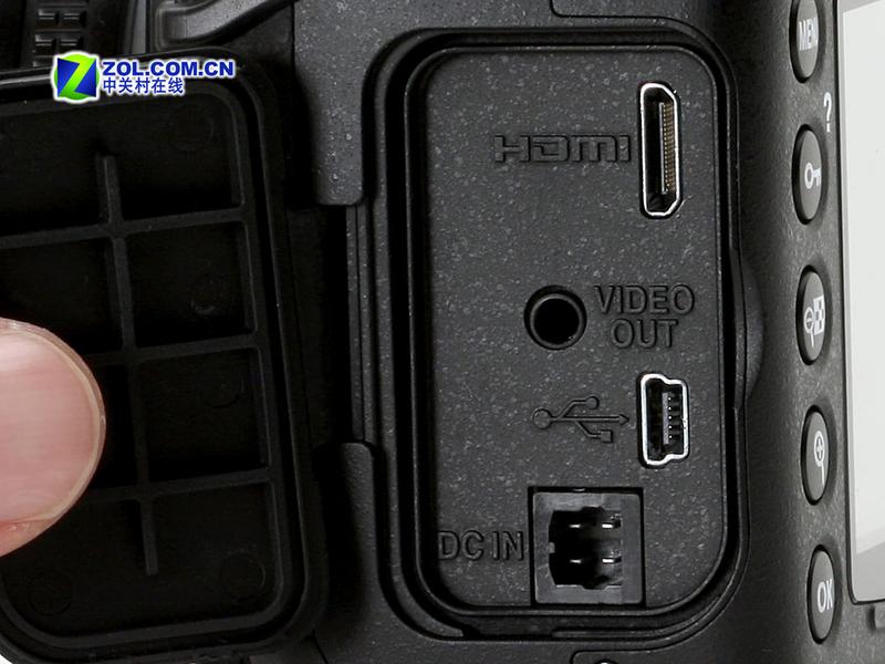 ȫ����������ս�ڼ� �῵D700��Ƚ���ͼƬ����,ͼ6-ZOL�йش����ߵ�6��