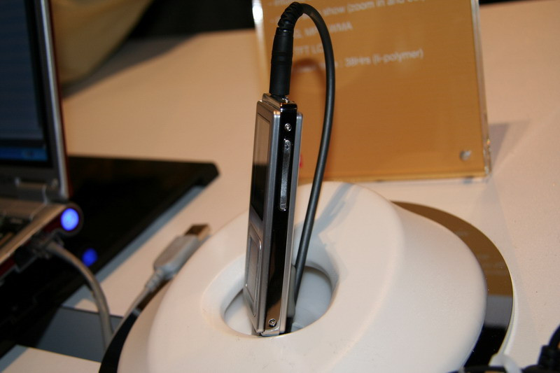 ���ǣ�Samsung��YP-Z5FA��4GB��ͼƬ���� ��3�� -ZOL�йش����ߵ�3��