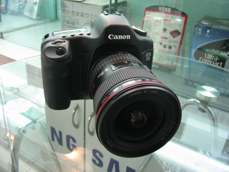 ���ܣ�Canon��5DͼƬ���� ��62�� -ZOL�йش����ߵ�62��