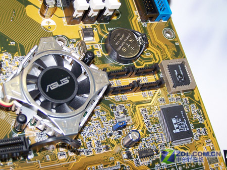 ��ɱ���� ��˶AI����NF4X����670ԪͼƬ����,ͼ5-ZOL�йش����ߵ�5��