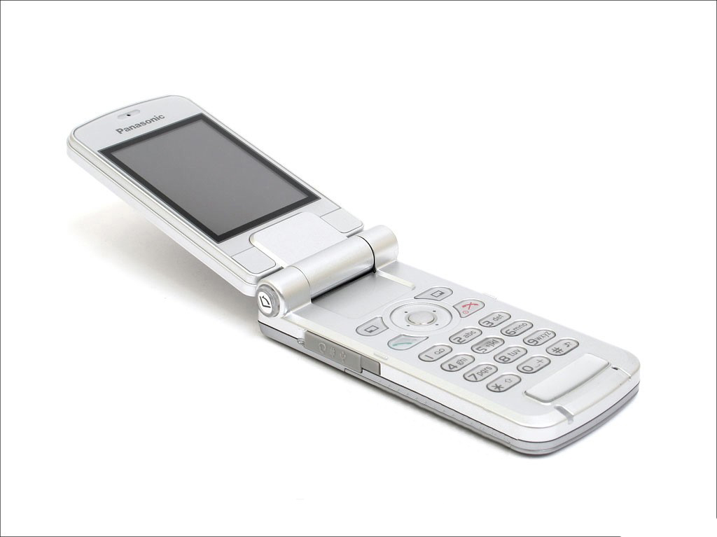 超薄翻盖双屏手机_松下翻盖智能手机_松下超薄翻盖手机