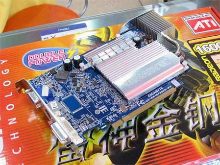 ���������� ����˫��PCI-E��������ͼƬ����,ͼ8-ZOL�йش����ߵ�8��
