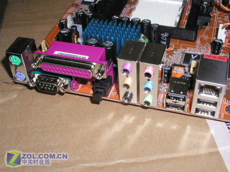 ������Abit��KN8 V1.1ͼƬ���� ��2�� -ZOL�йش����ߵ�2��