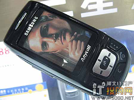 三星经典滑盖机 d508狂降600元