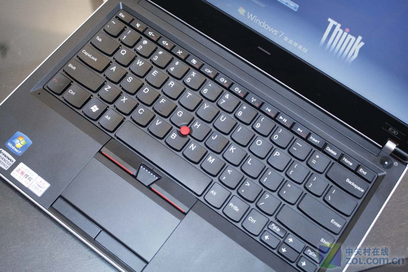 ���������� Ů������ThinkPad��С�챾��ͼƬ����,ͼ13-ZOL�йش����ߵ�13��
