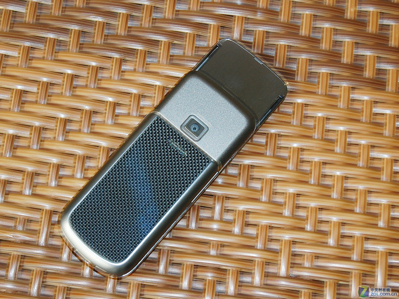 ŵ���ǣ�NOKIA��8800caЧ��ͼ ��1��