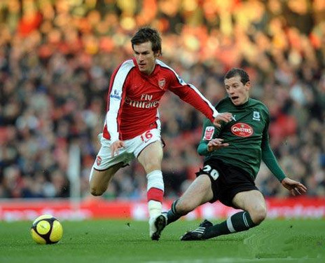 ��FIFA Online 2����ע��ɭ��Ѫ��֮ս 