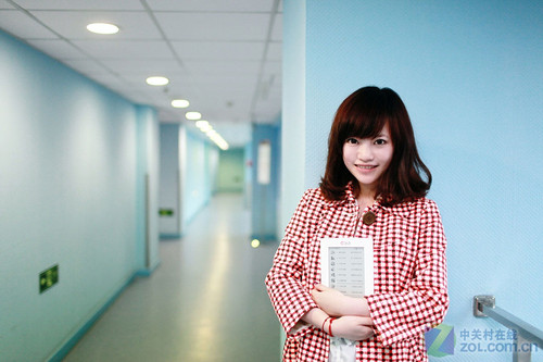 支持WiFi模块 汉王新秀F32美女图赏 