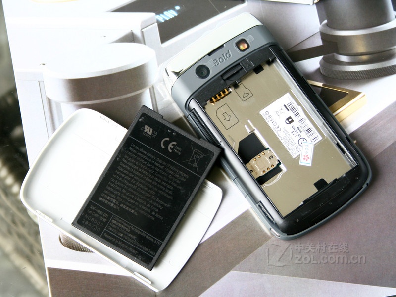 ��ݮ��BlackBerry��9700��Onyx��ͼƬ���� ��109�� -ZOL�йش����ߵ�109��