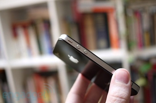 逐字逐行翻译 第一篇详尽的iPhone 4评测