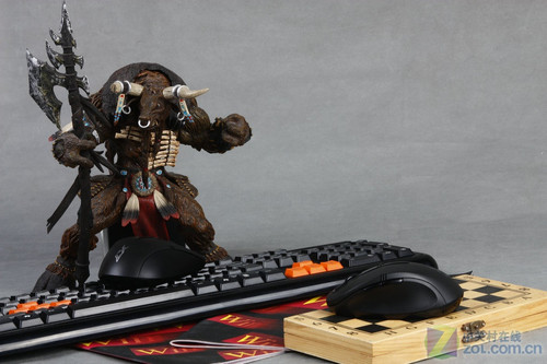 无线霸者登场 双飞燕X7新品野蛮图赏