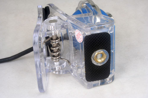 ��ɫ����T968Ϊ�����ž���  ���������Ƭ 