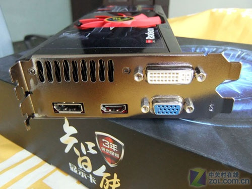 ����HD6850 ���ǰ� 1GD5 M04 