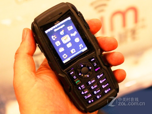 军工级三防水准 Sonim XP3300降价热销