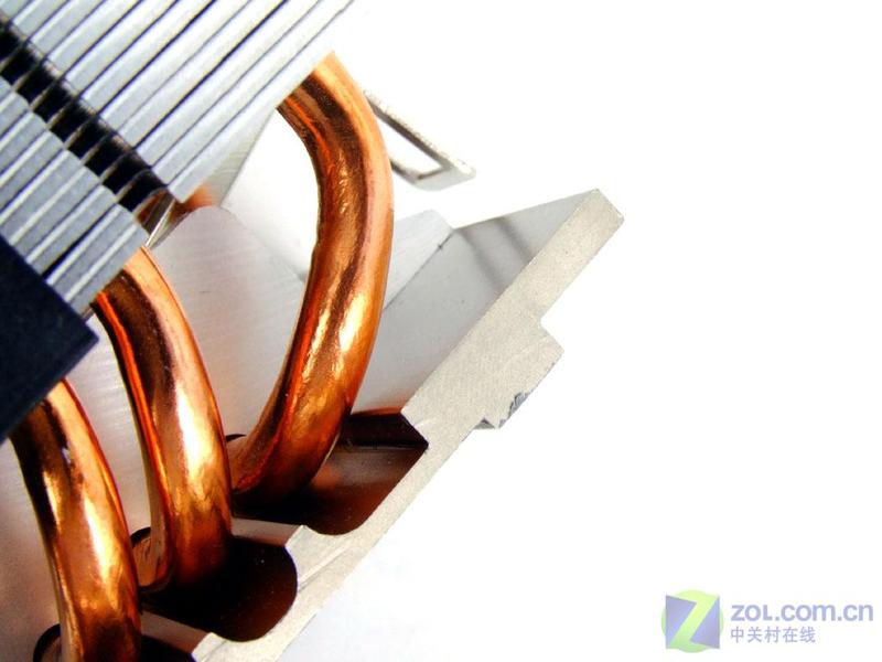 �˷�����ä�� AVC����սʿɢ�����ײ�ͼƬ����,ͼ8-ZOL�йش����ߵ�8��