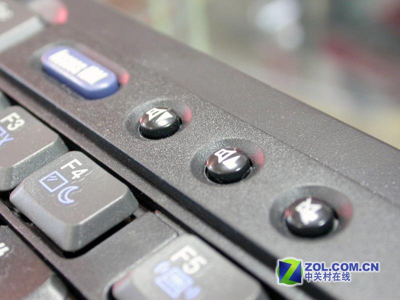 ʷ����ǿ ��������IBM 8835��۵���ͼƬ����,ͼ7-ZOL�йش����ߵ�7��
