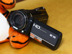 国产给力高清机 索信HDD-8000A冰点价 