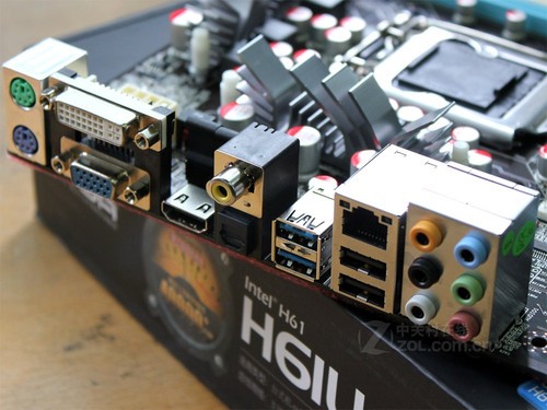 ֧��USB3.0 ����H61Uħ�̰����570Ԫ 