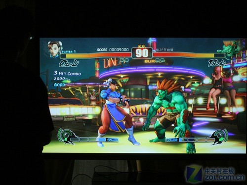 反抗无用 Razer昂萨凌豹赛事级手柄首测