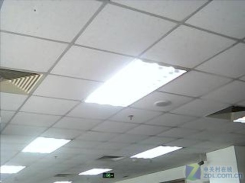 液晶显示器专用 极速B15摄像头首测